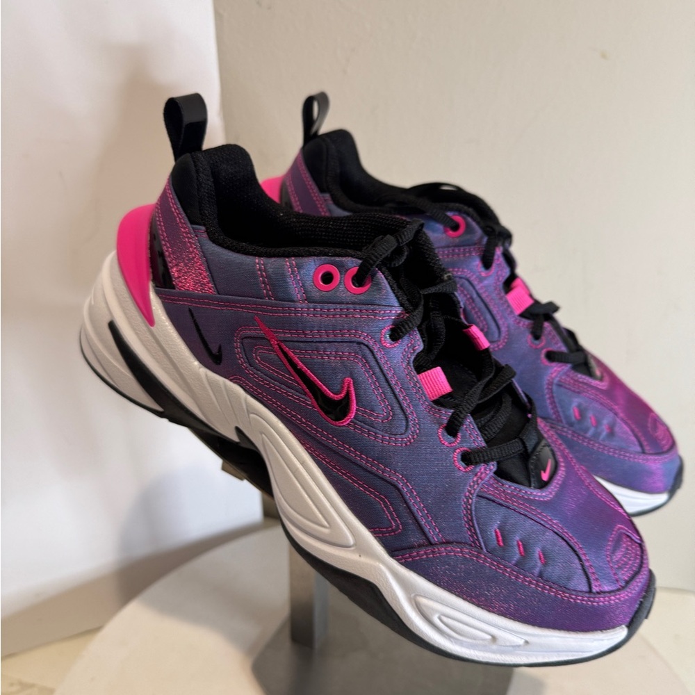Nike Womens M2K Tekno Laser Fuchsia AV4221-600 Size7 Brand New